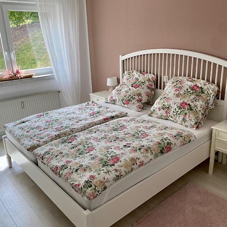 Neu: Ferienwohnung Zum Nussbaum - Landhausstil & Moseltalblick 트라벤트라바흐 외부 사진